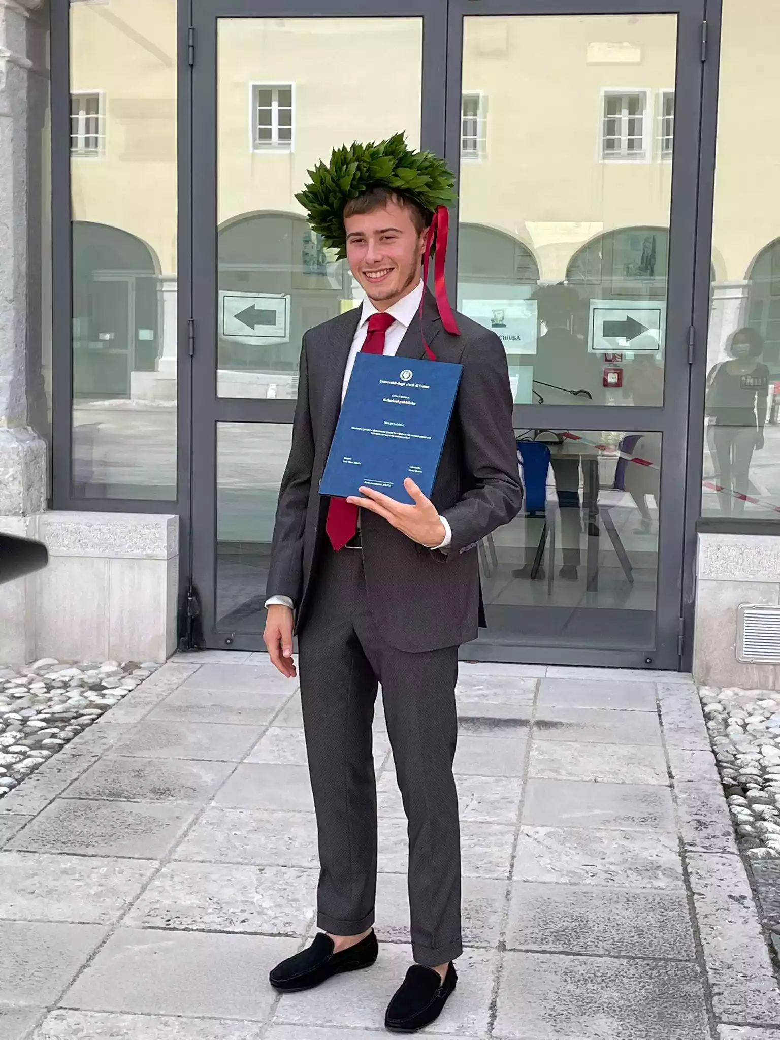 Laurea-Matteo-Bordini-relazioni-pubbliche